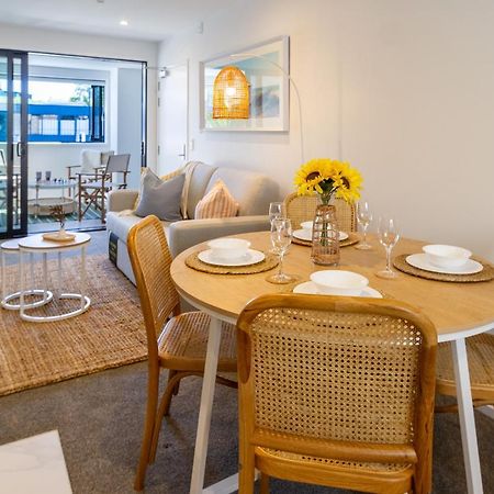 Central Sunny Perch 2 Bed 1 Bath Apartment ไครสต์เชิร์ช ภายนอก รูปภาพ