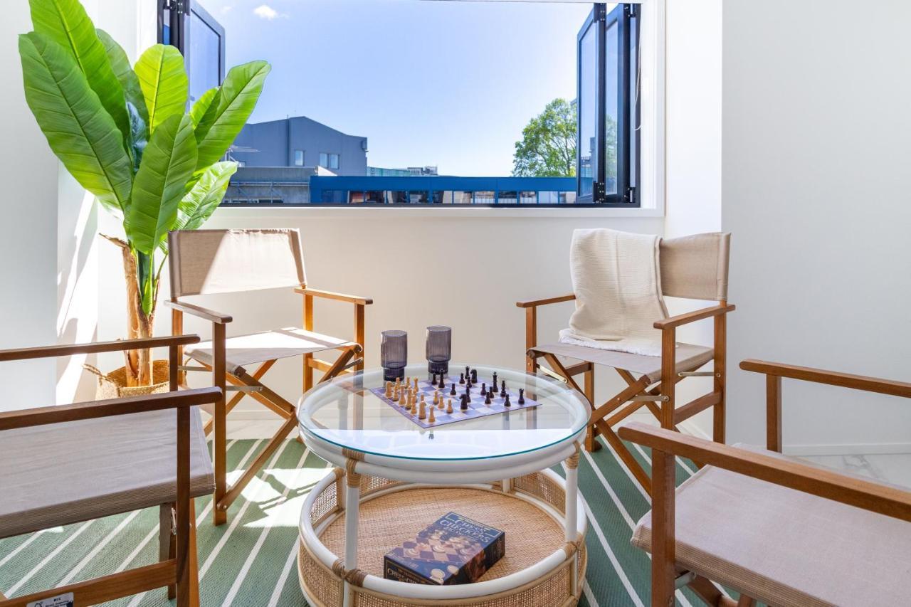 Central Sunny Perch 2 Bed 1 Bath Apartment ไครสต์เชิร์ช ภายนอก รูปภาพ